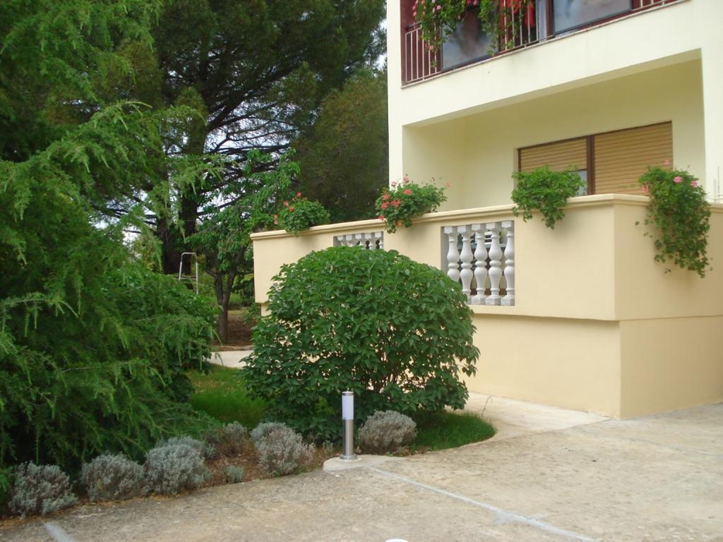 Apartments Xenia Petrcane Phòng bức ảnh